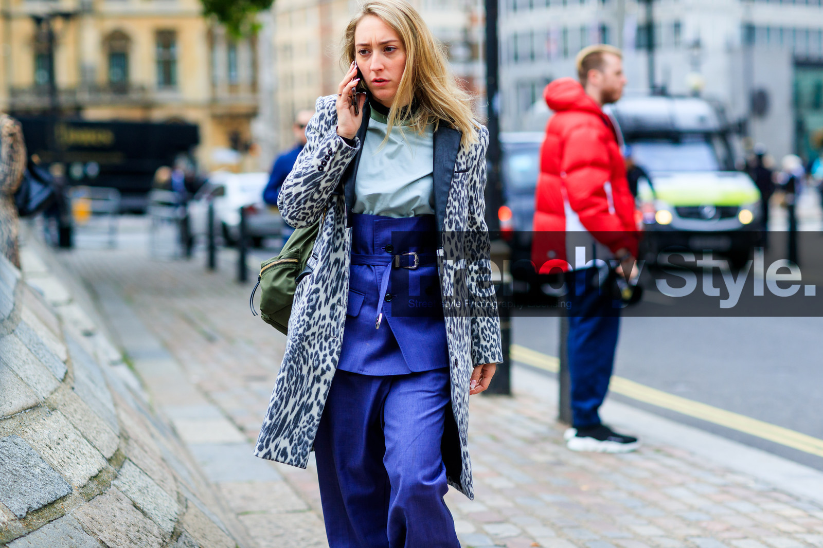 animal print, atmosphere details, blue pants, detail, fashion week, frenchystyle, FW, green bag, green shirt, horizontal, jonathan paciullo, leather bag, leopard print, LFW, LONDON, printed coat, SPRING SUMMER 2018, SS 18, street style, trousers