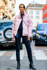 AUTUMN WINTER 2017-2018, AW 17-18, black denim, black shoes, black t shirt, denim pants, down jacket, embroidered pants, FALL WINTER 2017-2018, fashion week, frenchystyle, full length, FW, FW 17-18, high heels, jeans, jonathan paciullo, leather shoes, Leila Nda, MFW, MILAN, model, pink jacket, street style, trousers, vertical