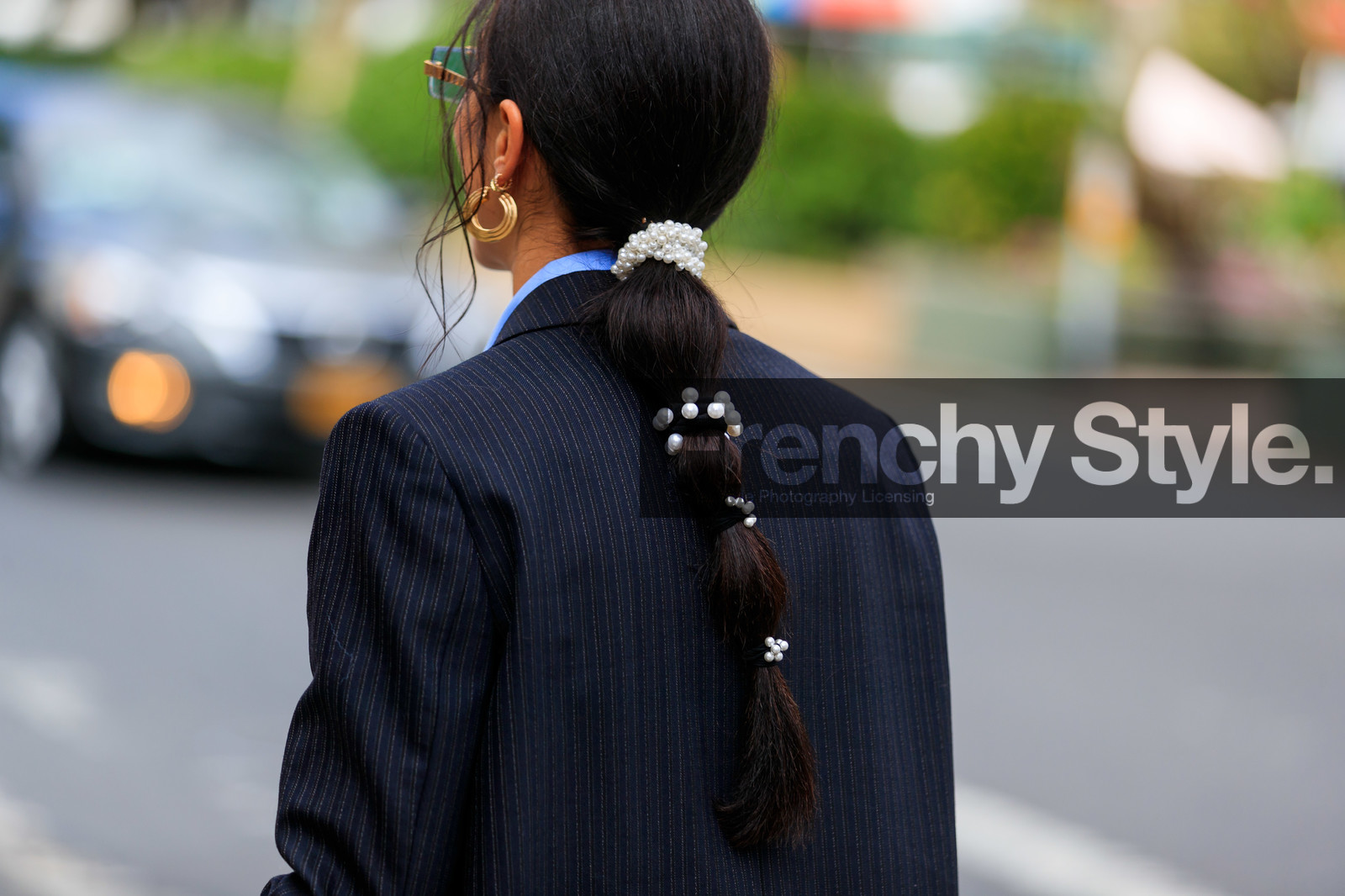 black jacket, blazer, earrings, hair clip, hair jewels, pearls, ponytail, street style, jonathan paciullo, FW, frenchystyle, fashion week, NEW YORK, NYFW, SPRING SUMMER 2020, SS 20, horizontal, atmosphere details, detail
