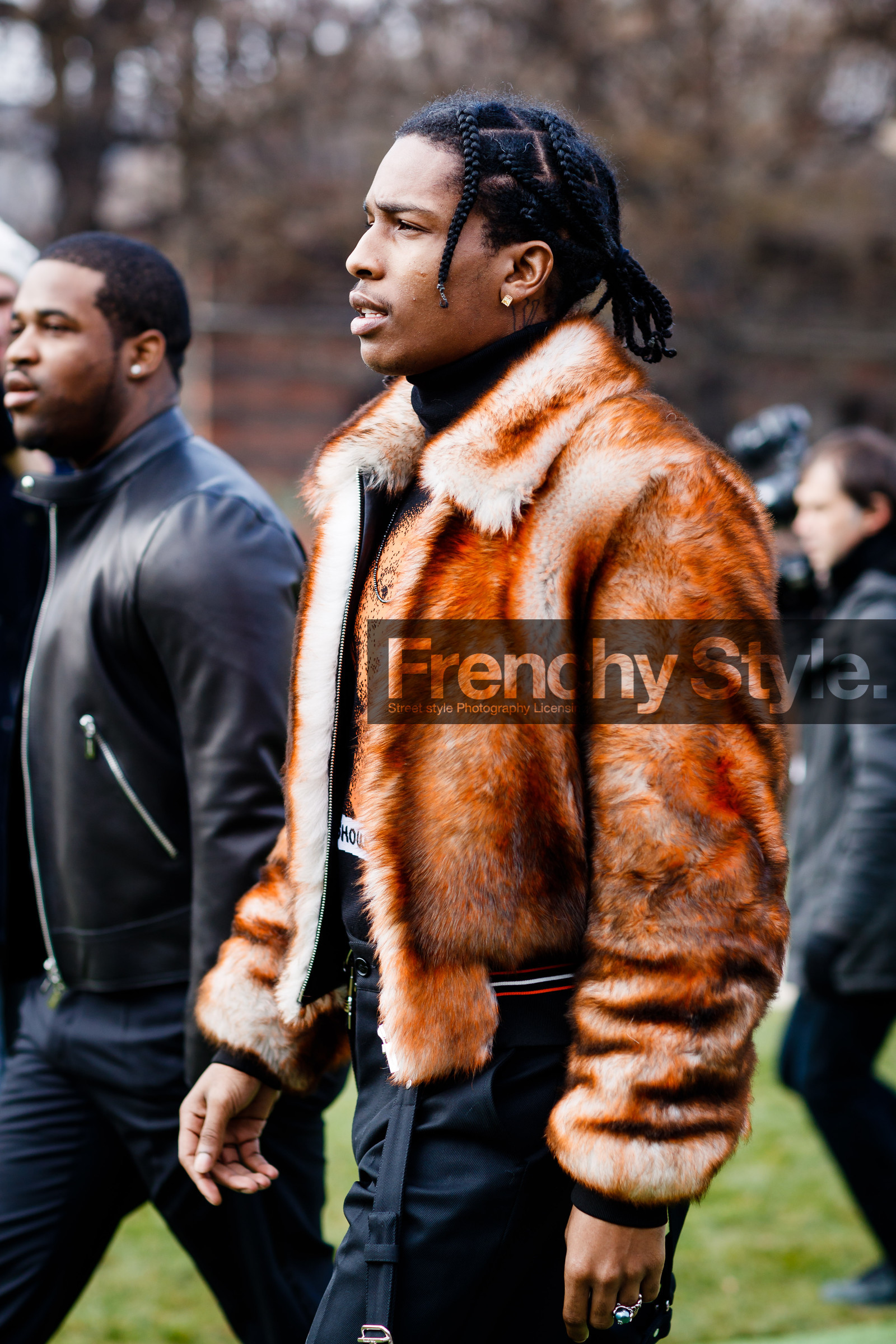 black pants, brown fur, dior homme, fur jacket, trousers, fashion week, frenchystyle, FW, jonathan paciullo, street style, PFW, PARIS, SPRING SUMMER 2017, SS 17, HAUTE COUTURE, vertical, detail, asap rocky