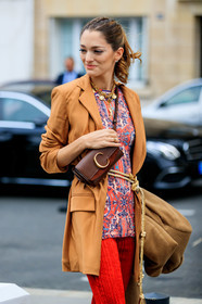 brown bag, camel jacket, chloé, eyeliner, leather bag, necklace, ponytail, printed top, red pants, red top, sofia sanchez barrenechea, sofia sanchez de betak, trousers, PARIS, PFW, street style, jonathan paciullo, FW, frenchystyle, fashion week, AUTUMN WINTER 2019-2020, AW 19-20, FALL WINTER 2019-2020, FW 19-20, vertical, atmosphere details, detail