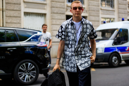 street style, jonathan paciullo, FW, frenchystyle, fashion week, PFW, PARIS, SPRING SUMMER 2019, SS 19, horizontal, atmosphere details, detail