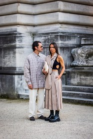 Alice Barbier, asymetrical blazer, bag, beige blazer, beige shirt, beige skirt, black boots, black top, blazer, boots, couple, duo, ecru bag, ecru pants, jean, Jean-Sebastien Roques, margiela bag, menswear, pants, pleated skirt, shirt, skirt, sunglasses, tartan shirt, street style, jonathan paciullo, FW, frenchystyle, fashion week, PFW, PARIS, SPRING SUMMER 2022, SS 22, vertical, full length