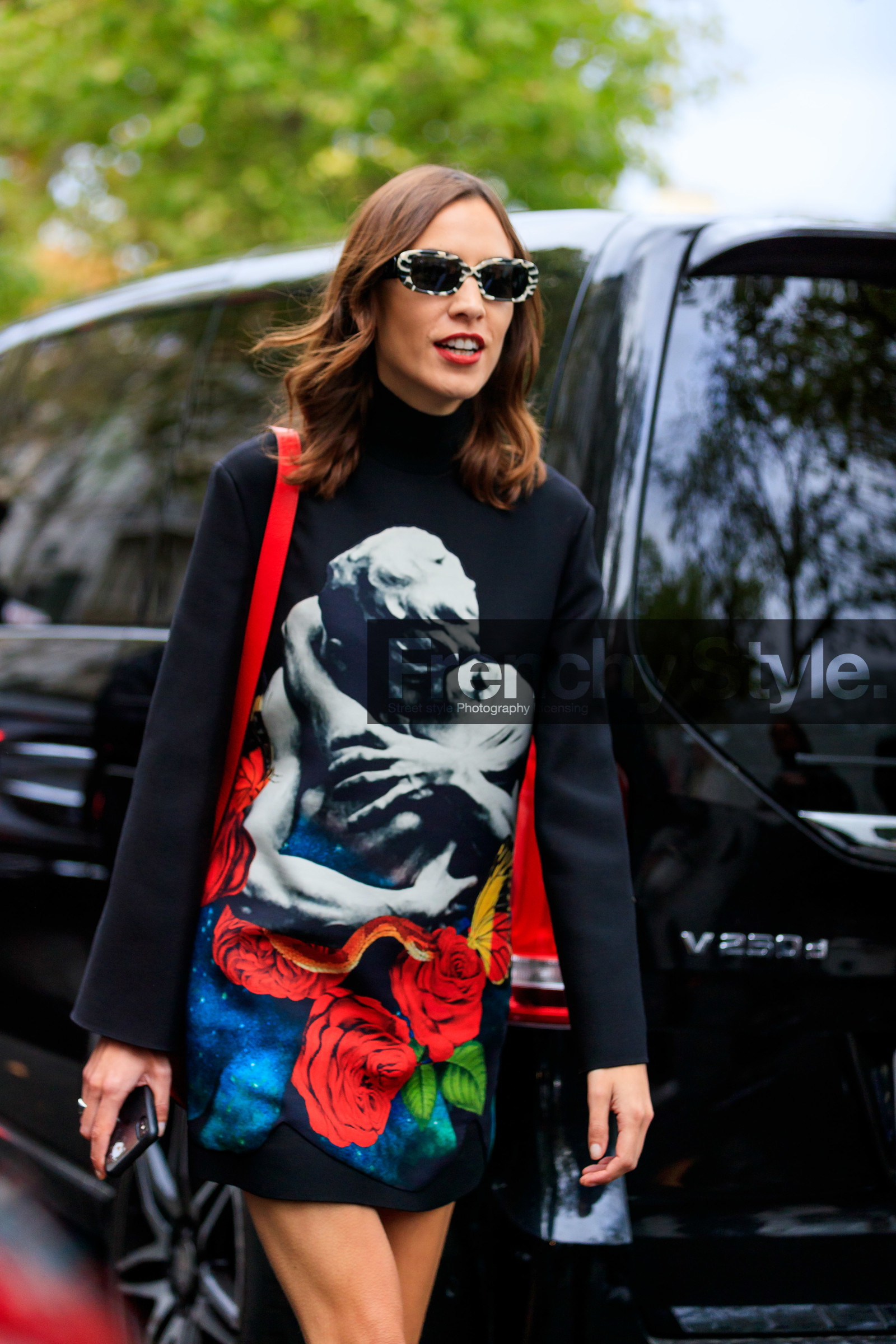 alexa chung, black dress, mini dress, long sleeves dress, floral embroidered dress, floral printed dress, red dress, grey dress, white sunglasses, valentino dress, valentino look, PARIS, PFW, SPRING SUMMER 2020, SS 20, fashion week, frenchystyle, FW, jonathan paciullo, street style, vertical, atmosphere details, detail
