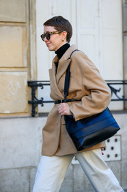 beige jacket, black bag, black belt, black turtleneck, céline, leather bag, leather belt, sunglasses, trousers, white pants, PARIS, PFW, street style, jonathan paciullo, FW, frenchystyle, fashion week, AUTUMN WINTER 2019-2020, AW 19-20, FALL WINTER 2019-2020, FW 19-20, vertical, atmosphere details, detail