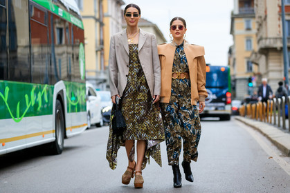 basket, beige belt, beige jacket, black bag, blazer, brittany xavier, brown shoes, camel bag, earrings, fishnet, floral, graphic dress, graphic jumpsuit, graphic pants, green dress, hair clip, leather bag, leather belt, leather jacket, leather shoes, multicolor dress, multicolor jumpsuit, necklace, printed dress, printed jumpsuit, printed pants, salvatore ferragamo, straw bag, sunglasses, trousers, MILAN, MFW, fashion week, frenchystyle, FW, jonathan paciullo, street style, AUTUMN WINTER 2019-2020, AW 19-20, FALL WINTER 2019-2020, FW 19-20, atmosphere details, full length, horizontal