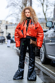 AUTUMN WINTER 2017-2018, AW 17-18, black pants, brown bag, FALL WINTER 2017-2018, fashion week, frenchystyle, full length, FW, FW 17-18, jonathan paciullo, leather bag, leather jacket, leather pants, louis vuitton, monogram, oversize, PARIS, PFW, printed bag, red jacket, street style, trousers, vertical