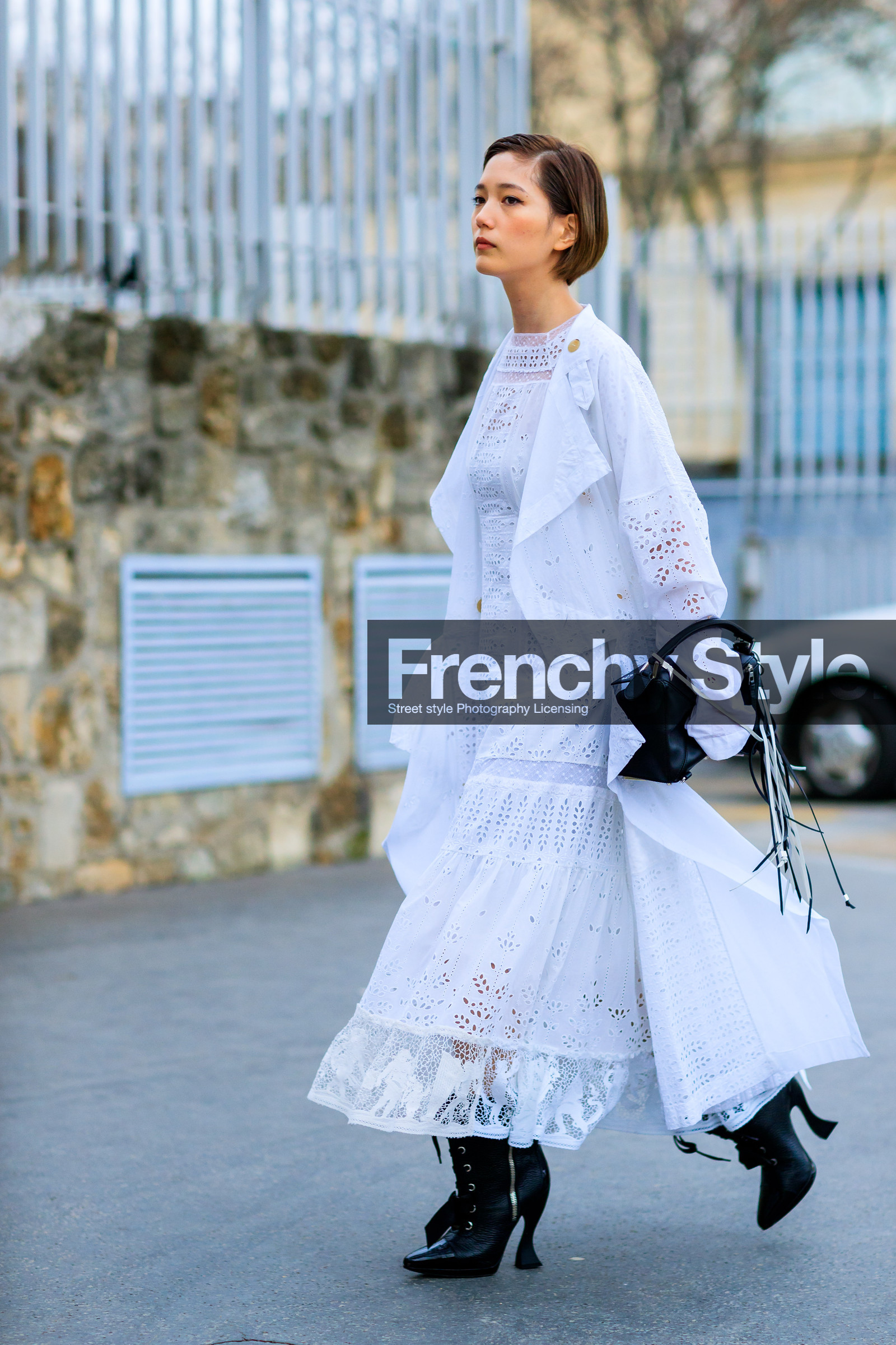 AUTUMN WINTER 2017-2018, AW 17-18, black bag, black shoes, FALL WINTER 2017-2018, fashion week, frenchystyle, full length, FW, FW 17-18, high heels, jonathan paciullo, lace dress, leather bag, leather shoes, PARIS, PFW, street style, vertical, white dress