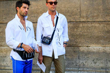 street style, jonathan paciullo, FW, frenchystyle, fashion week, PFW, PARIS, SPRING SUMMER 2019, SS 19, horizontal, atmosphere details, detail