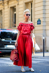 fashion week, frenchystyle, full length, FW, jonathan paciullo, leather bag, leather shoes, MENSWEAR, PARIS, PFW, red bag, red jumpsuit, shiny shoes, silver shoes, SPRING SUMMER 2018, SS 18, street style, sunglasses, vertical