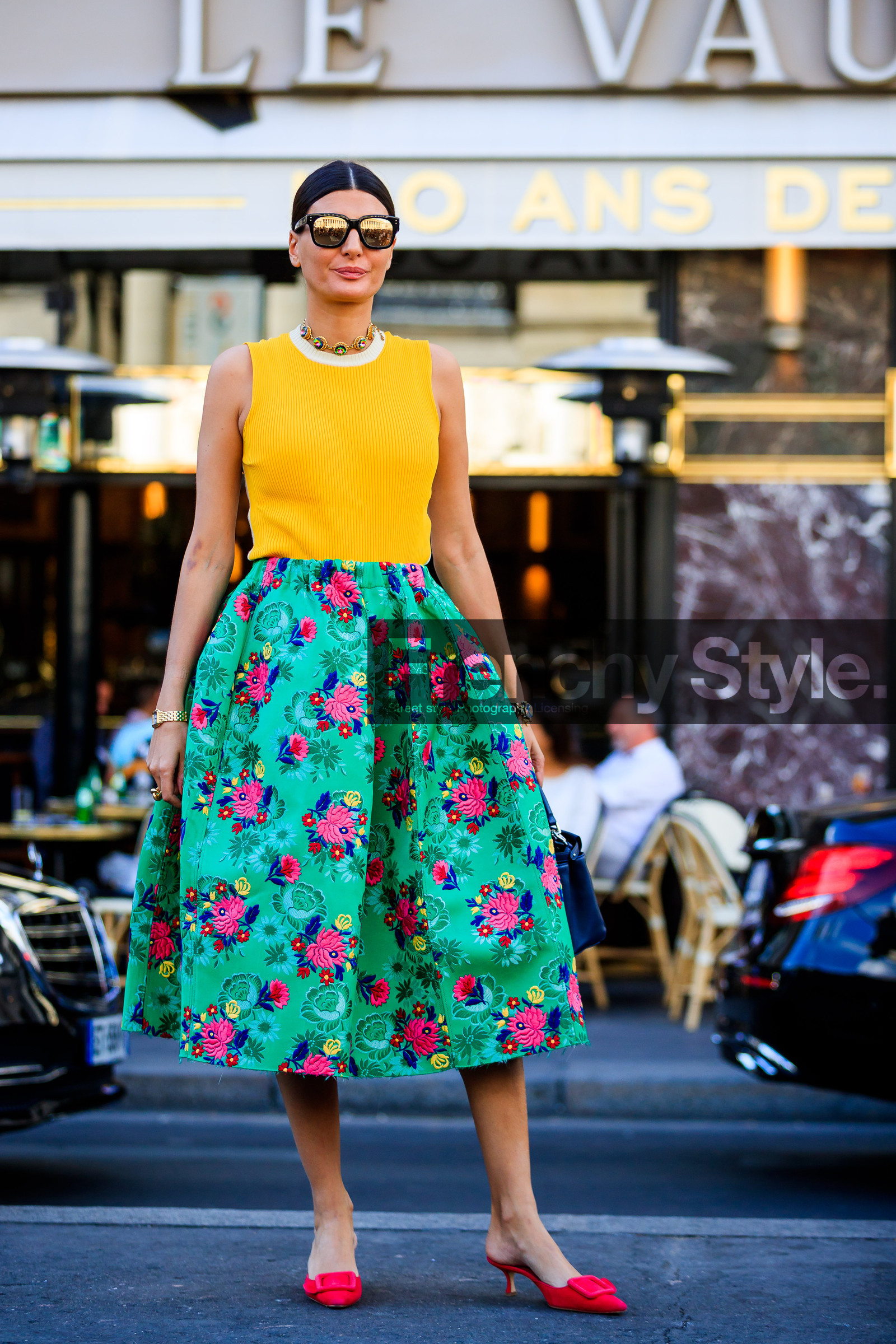 embroideries, floral, flowers, graphic skirt, green skirt, high heels, leather shoes, necklace, orange sweater, printed skirt, red shoes, sleeveless, sunglasses, PFW, fashion week, frenchystyle, FW, jonathan paciullo, street style, PARIS, vertical, full length, AUTUMN WINTER 2018-2019, FALL WINTER 2018-2019, FW 18-19, giovanna battaglia