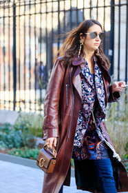 blue denim, brown bag, brown coat, chloé, denim pants, earrings, floral, flowers, jeans, leather bag, leather coat, printed jacket, sunglasses, trousers, PARIS, PFW, street style, jonathan paciullo, FW, frenchystyle, fashion week, AUTUMN WINTER 2019-2020, AW 19-20, FALL WINTER 2019-2020, FW 19-20, vertical, atmosphere details, detail