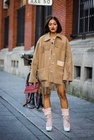 acne studios bag, bag, beige jacket, burgundy bag, fringes jacket, jacket, leather bag, pink socks, red bag, sandals, socks, Tiffany Hsu, white sandals, wool socks, street style, jonathan paciullo, FW, frenchystyle, fashion week, PFW, PARIS, SPRING SUMMER 2022, SS 22, vertical, full length