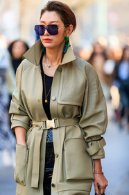 beige coat, brown bag, fendi, leather bag, leather coat, sunglasses, MILAN, MFW, fashion week, frenchystyle, FW, jonathan paciullo, street style, AUTUMN WINTER 2019-2020, AW 19-20, FALL WINTER 2019-2020, FW 19-20, vertical, atmosphere details, detail