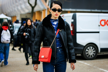 chanel, crossbody bag, red chanel bag, classic jeans, leather jacket, furry collar, black sunglasses, printed top, blue top, fashion week, frenchystyle, FW, jonathan paciullo, street style, PARIS, PFW, SPRING SUMMER 2022, SS 22, atmosphere details, detail, horizontal, model