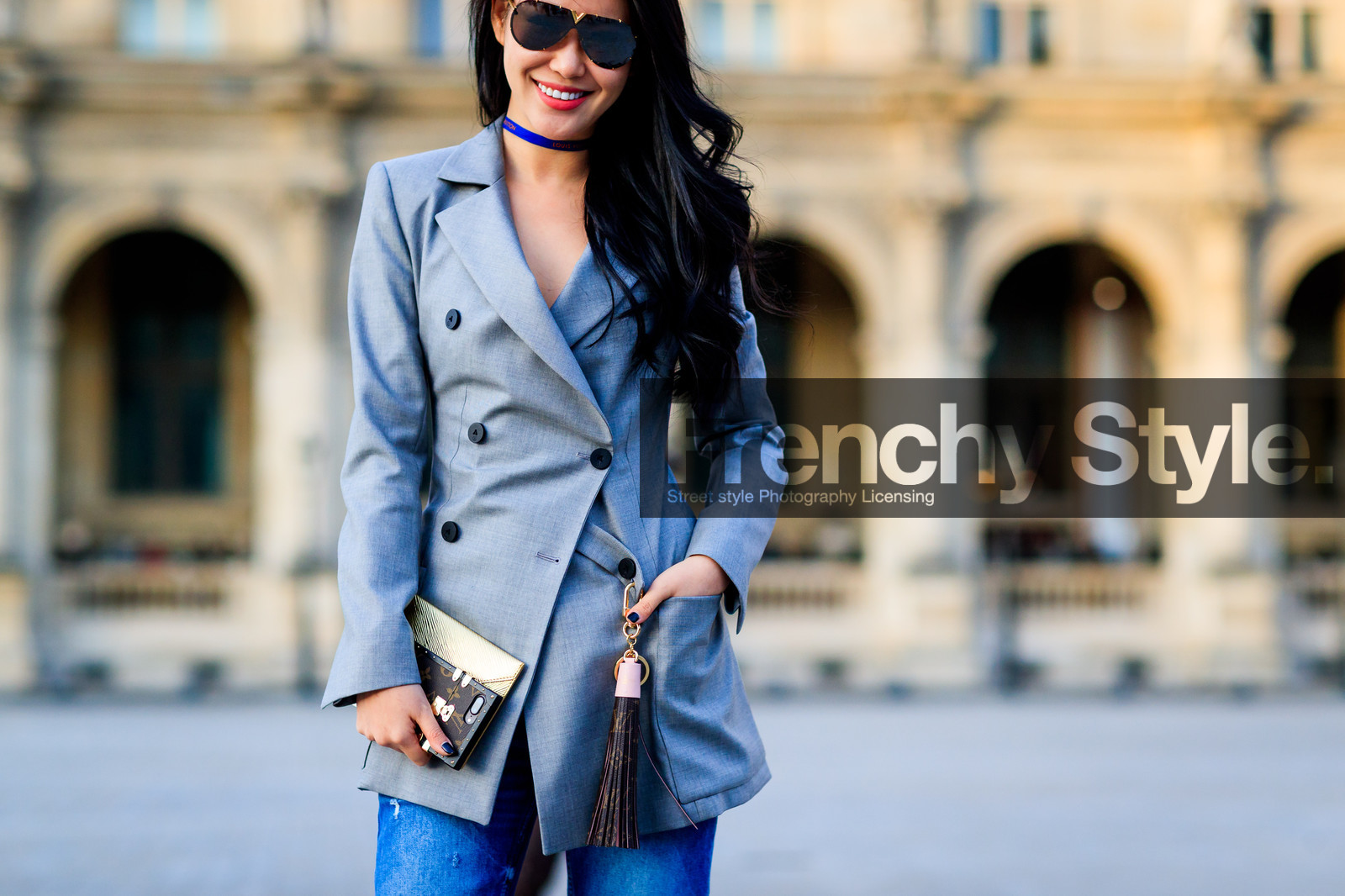 atmosphere details, AUTUMN WINTER 2017-2018, AW 17-18, blazer, blue denim, choker, denim pants, detail, FALL WINTER 2017-2018, fashion week, frenchystyle, FW, FW 17-18, grey jacket, horizontal, jeans, jonathan paciullo, necklace, PARIS, PFW, street style, sunglasses, trousers