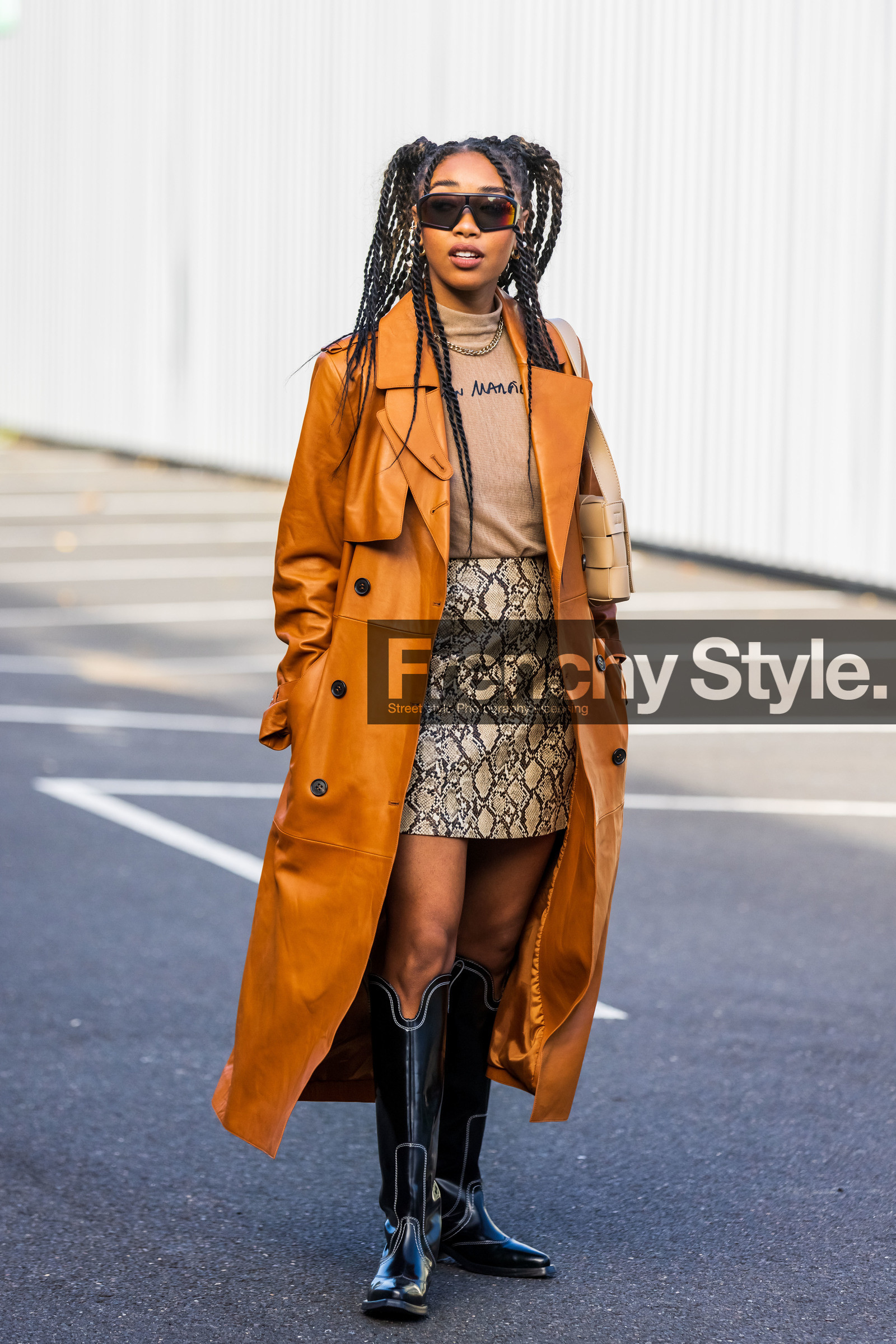 animal print, beige bag, beige skirt, beige turtleneck, black boots, black santiags, boots, camel coat, coat, leather coat, oversize sunglasses, Petra Henriette, printed skirt, python skirt, santiags boots, skirt, sunglasses, turtleneck, street style, jonathan paciullo, FW, frenchystyle, fashion week, PFW, PARIS, SPRING SUMMER 2022, SS 22, vertical, full length