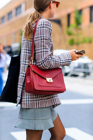 atmosphere details, back detail, blazer, checked jacket, checked skirt, detail, fashion week, frenchystyle, FW, graphic jacket, grey skirt, jonathan paciullo, leather bag, longchamp, model, NEW YORK, NYFW, pink jacket, plaid, red bag, SPRING SUMMER 2018, SS 18, street style, sunglasses, tote bag, vera van erp, vertical