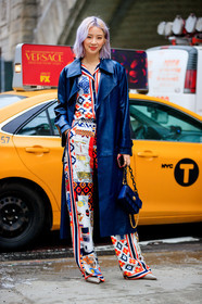 black bag, blue bag, blue coat, dyed hair, graphic pants, graphic shirt, leather bag, leather coat, multicolor pants, multicolor shirt, printed pants, printed shirt, purple hair, trench coat, trousers, street style, jonathan paciullo, FW, frenchystyle, fashion week, NYFW, NEW YORK, AUTUMN WINTER 2018-2019, AW 18-19, FALL WINTER 2018-2019, FW 18-19, vertical, full length, irene kim
