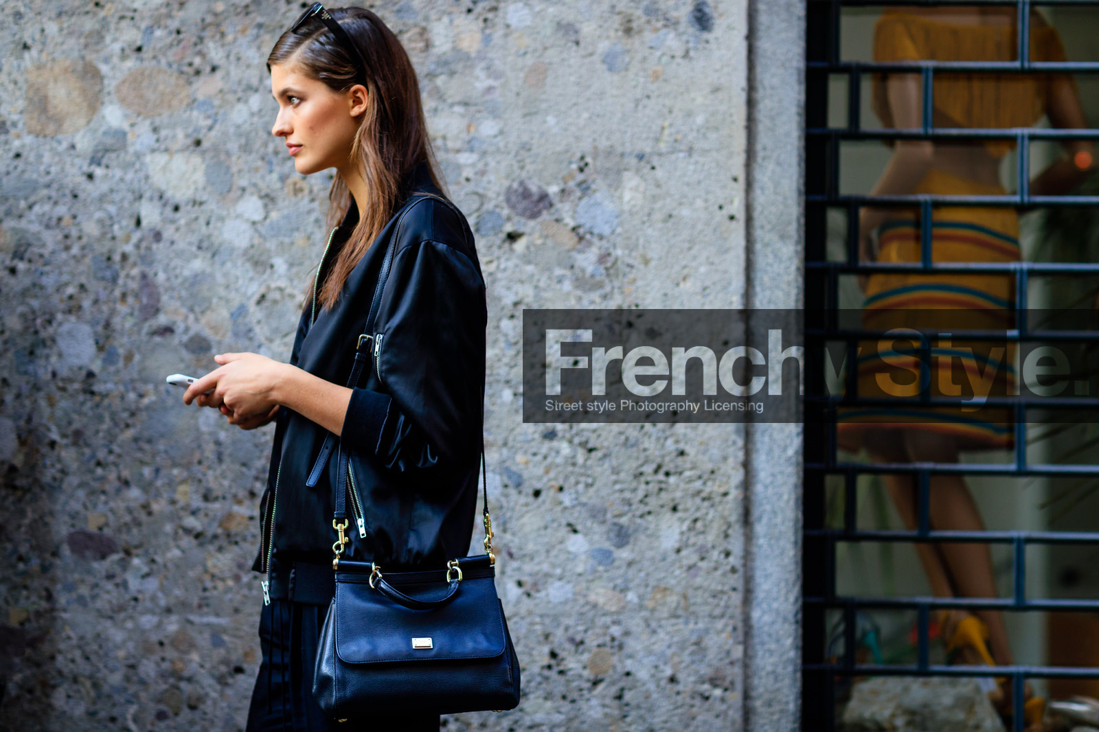 atmosphere details, black bag, black jacket, detail, fashion week, frenchystyle, FW, horizontal, jonathan paciullo, leather bag, long hair, MFW, MILAN, model, natural, silk jacket, skincare, SPRING SUMMER 2017, SS 17, street style