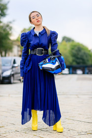 balenciaga, black belt, blue bag, blue dress, blue shirt, blue skirt, fashion week, frenchystyle, full length, FW, graphic bag, high heels, jonathan paciullo, leather bag, leather belt, leather shoes, MFW, MILAN, pleated dress, pleated skirt, pleats, printed bag, SPRING SUMMER 2017, SS 17, street style, striped bag, vertical, yellow boots