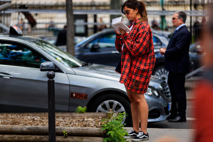 street style, jonathan paciullo, FW, frenchystyle, fashion week, PFW, PARIS, SPRING SUMMER 2019, SS 19, horizontal, atmosphere details, detail