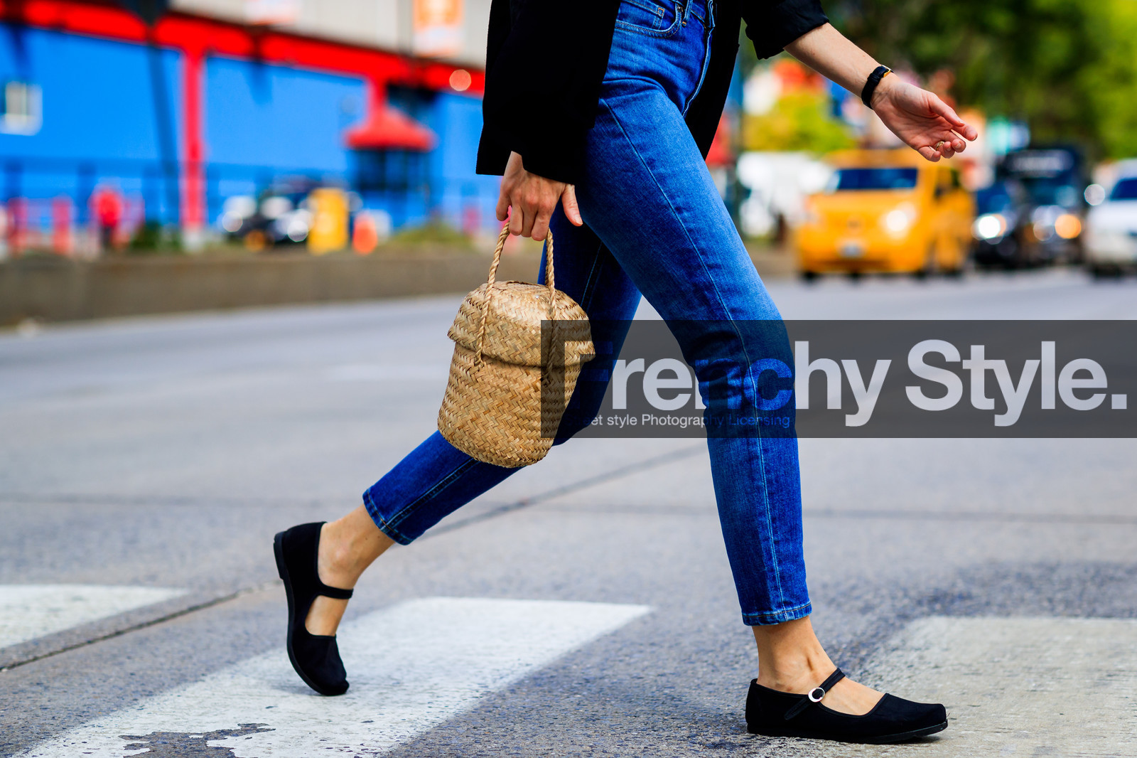 atmosphere details, black shoes, blue denim, denim pants, detail, fashion week, frenchystyle, FW, horizontal, jeans, jonathan paciullo, NEW YORK, NYFW, SPRING SUMMER 2018, SS 18, straw bag, street style, trousers