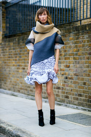 anya ziourova, black and white, black boots, fashion week, frenchystyle, full length, FW, graphic sweater, high heels, jonathan paciullo, leather shoes, LFW, LONDON, printed dress, SPRING SUMMER 2017, SS 17, street style, striped sweater, tulle, turtleneck sweater, vertical, woman
