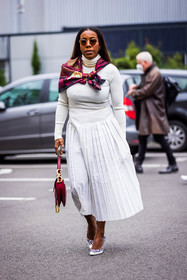 dior bag, ecru skirt, ecru turtleneck, gold chain, gold necklace, knitwear, leather bag, long skirt, pink scarf, pleated skirt, printed scarf, red bag, saddle bag, scarf, skirt, sunglasses, Tiffany Reid, turtleneck, white skirt, PARIS, PFW, fashion week, frenchystyle, FW, jonathan paciullo, street style, SPRING SUMMER 2022, SS 22, vertical, full length