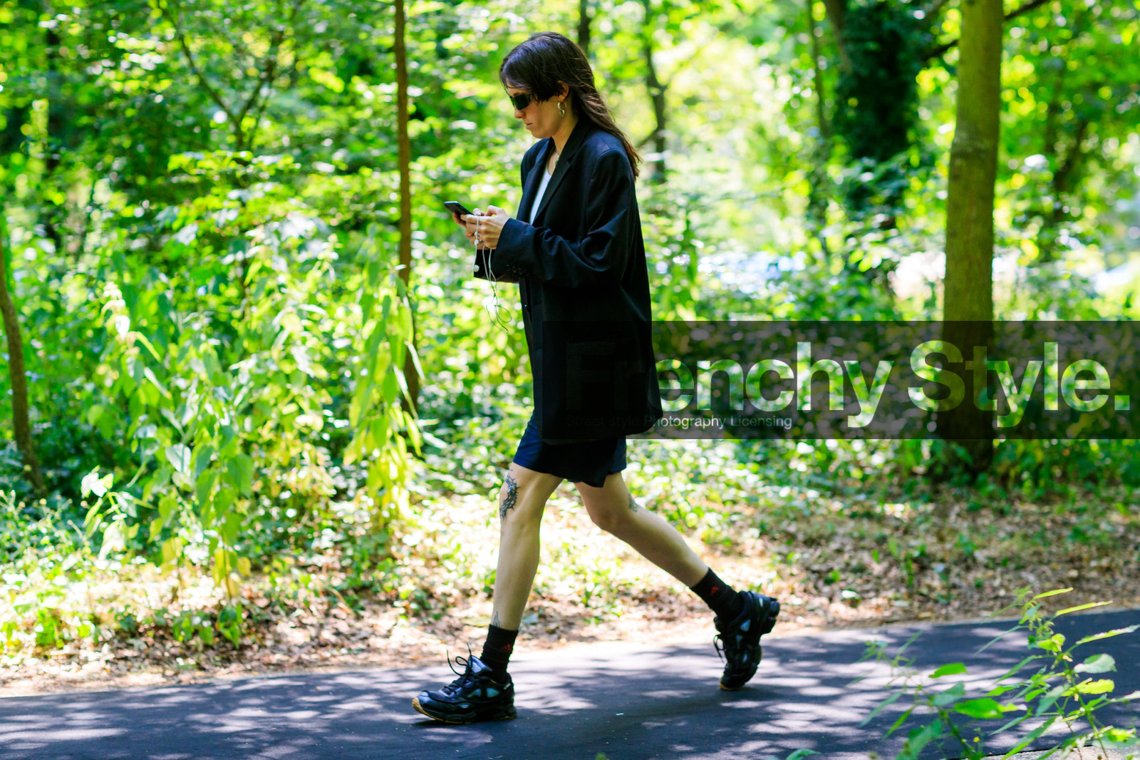 atmosphere details, black jacket, black shorts, black sneakers, black socks, fashion week, frenchystyle, full length, FW, horizontal, jonathan paciullo, leather shoes, MENSWEAR, PARIS, PFW, SPRING SUMMER 2018, SS 18, street style, sunglasses, tattoos