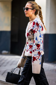 bag, beige cardigan, black bag, black pants, black sunglasses, braid, cardigan, floral print, flower, hairstyle, leather bag, pants, printed cardigan, rectangle sunglasses, sunglasses, street style, jonathan paciullo, FW, frenchystyle, fashion week, PFW, PARIS, SPRING SUMMER 2022, SS 22, vertical, atmosphere details