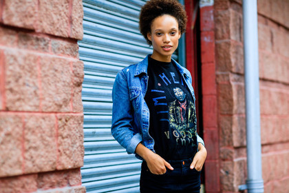 atmosphere details, black denim, black pants, black t shirt, blue denim, curly hair, denim jacket, denim pants, detail, fashion week, frenchystyle, FW, horizontal, jeans, jonathan paciullo, LFW, LONDON, model, printed t shirt, SPRING SUMMER 2017, SS 17, street style, trousers, woman