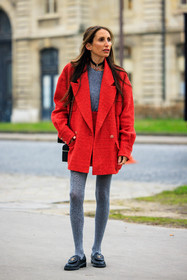 black choker, chanel, tweed set, tweed jacket, tweed skirt, mini skirt, red skirt, red jacket, grey tshirt, grey stockings, knitted stockings, black loafers, chanel loafers, black handbag, smoky eyes, long hair, fashion week, frenchystyle, FW, jonathan paciullo, street style, PARIS, PFW, SPRING SUMMER 2022, SS 22, full length, vertical, chloe loulou de saison