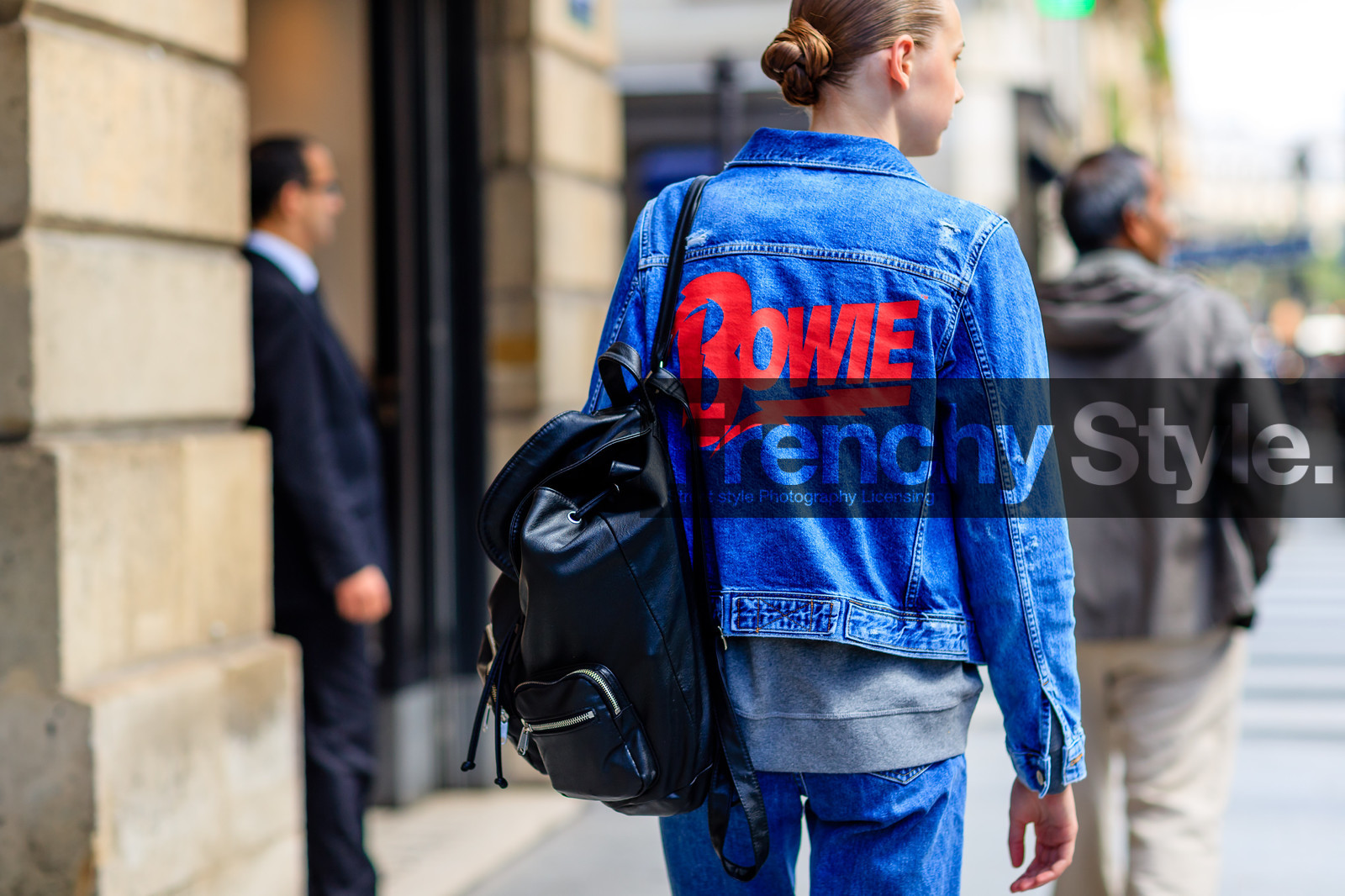 atmosphere details, AUTUMN WINTER 2016-2017, AW 16-17, back detail, black bag, black sneakers, blue denim, converse, denim jacket, denim pants, detail, embroidered jacket, FALL WINTER 2016-2017, fashion week, frenchystyle, FW, FW 16-17, grey sweater, HAUTE COUTURE, horizontal, jeans, jonathan paciullo, leather backpack, MENSWEAR, message, model, PARIS, PFW, printed jacket, street style, trousers