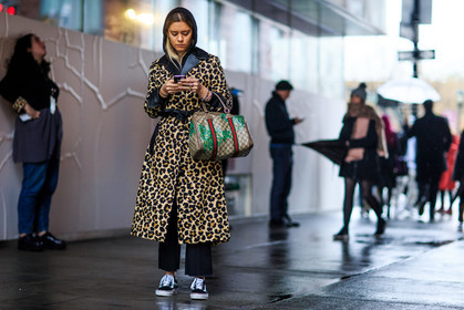 animal print, atmosphere details, AUTUMN WINTER 2016-2017, AW 16-17, beige bag, belted coat, black pants, black sneakers, emma morrison, fashion week, frenchystyle, full length, FW, FW 16-17, gucci, hood, horizontal, jonathan paciullo, leather bag, leather coat, leopard print, monogram, NEW YORK, NYFW, printed bag, printed coat, street style, trousers, vans, woman
