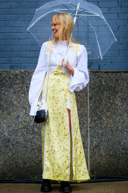 black and white bag, black bag, black shoes, chanel handbag, floral, flowers, graphic skirt, jeanette madsen, leather bag, leather shoes, printed skirt, umbrella, white shirt, yellow dress, yellow skirt, street style, jonathan paciullo, FW, frenchystyle, fashion week, NYFW, NEW YORK, SPRING SUMMER 2019, SS 19, vertical, full length