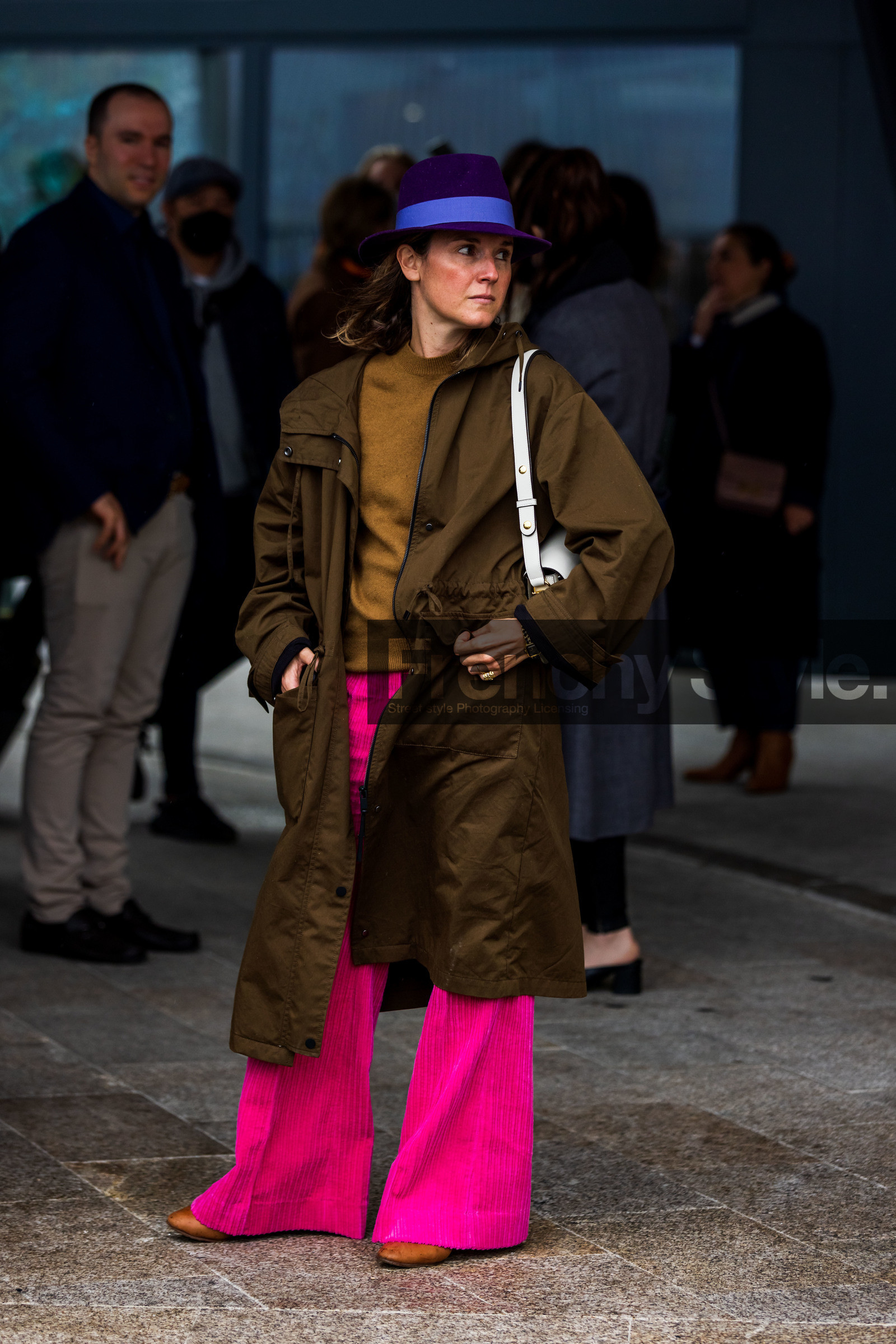 bag, brown jacket, camel knitwear, color, corduroy pants, flare pants, fluo pink pants, hat, jacket, knitwear, long jacket, pants, purple hat, raincoat, white bag, fashion week, frenchystyle, FW, jonathan paciullo, street style, PFW, PARIS, SPRING SUMMER 2022, SS 22, vertical, full length