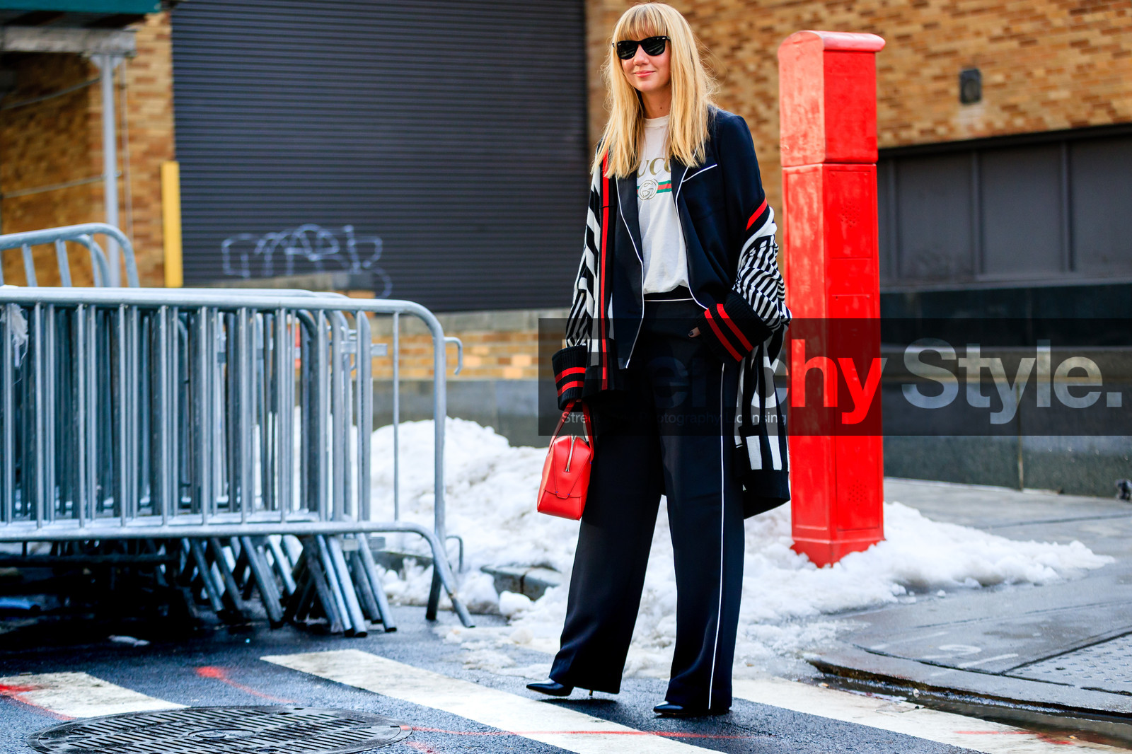 atmosphere details, AUTUMN WINTER 2017-2018, AW 17-18, black pants, black shirt, cardigan, FALL WINTER 2017-2018, fashion week, frenchystyle, full length, FW, FW 17-18, gucci, high heels, horizontal, jonathan paciullo, leather bag, lisa aiken, NEW YORK, NYFW, pajamas, red bag, street style, striped sweater, sunglasses, trousers, white t shirt