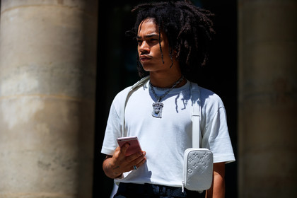 street style, jonathan paciullo, FW, frenchystyle, fashion week, PFW, PARIS, SPRING SUMMER 2019, SS 19, luka sabbat, horizontal, atmosphere details, detail