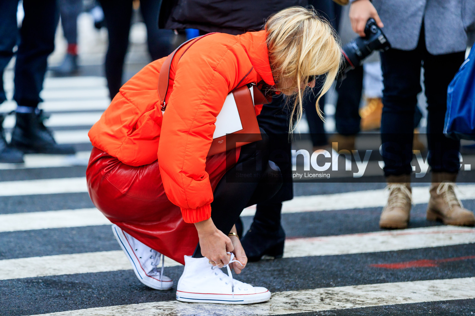 atmosphere details, AUTUMN WINTER 2017-2018, AW 17-18, camille charriere, converse, céline, detail, down jacket, FALL WINTER 2017-2018, fashion week, frenchystyle, FW, FW 17-18, graphic bag, horizontal, jonathan paciullo, leather bag, leather skirt, NEW YORK, NYFW, printed bag, red bag, red jacket, red skirt, street style, sunglasses, tights, white sneakers