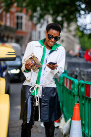 atmosphere details, beige bag, black pants, detail, donna wallace, fashion week, frenchystyle, FW, graphic bag, graphic coat, green jacket, jonathan paciullo, leather bag, leather pants, LFW, LONDON, louis vuitton, printed bag, printed coat, raincoat, SPRING SUMMER 2018, SS 18, street style, trousers, vertical, white coat, white t shirt