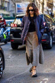beige skirt, black sandals, black sunglasses, black t-shirt, bomber, check, checked skirt, Erika Boldrin, long skirt, navy bomber, printed skirt, sandals, skirt, split, splited skirt, statement sandals, sunglasses, fashion week, frenchystyle, FW, jonathan paciullo, street style, PFW, PARIS, SPRING SUMMER 2022, SS 22, vertical, full length