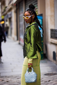 bag, blue bag, color, dress, green dress, green jacket, jacket, leather bag, long dress, mules, Petra Henriette, print, printed dress, sandals, sunglasses, white sunglasses, street style, jonathan paciullo, FW, frenchystyle, fashion week, PFW, PARIS, SPRING SUMMER 2022, SS 22, vertical, atmosphere details