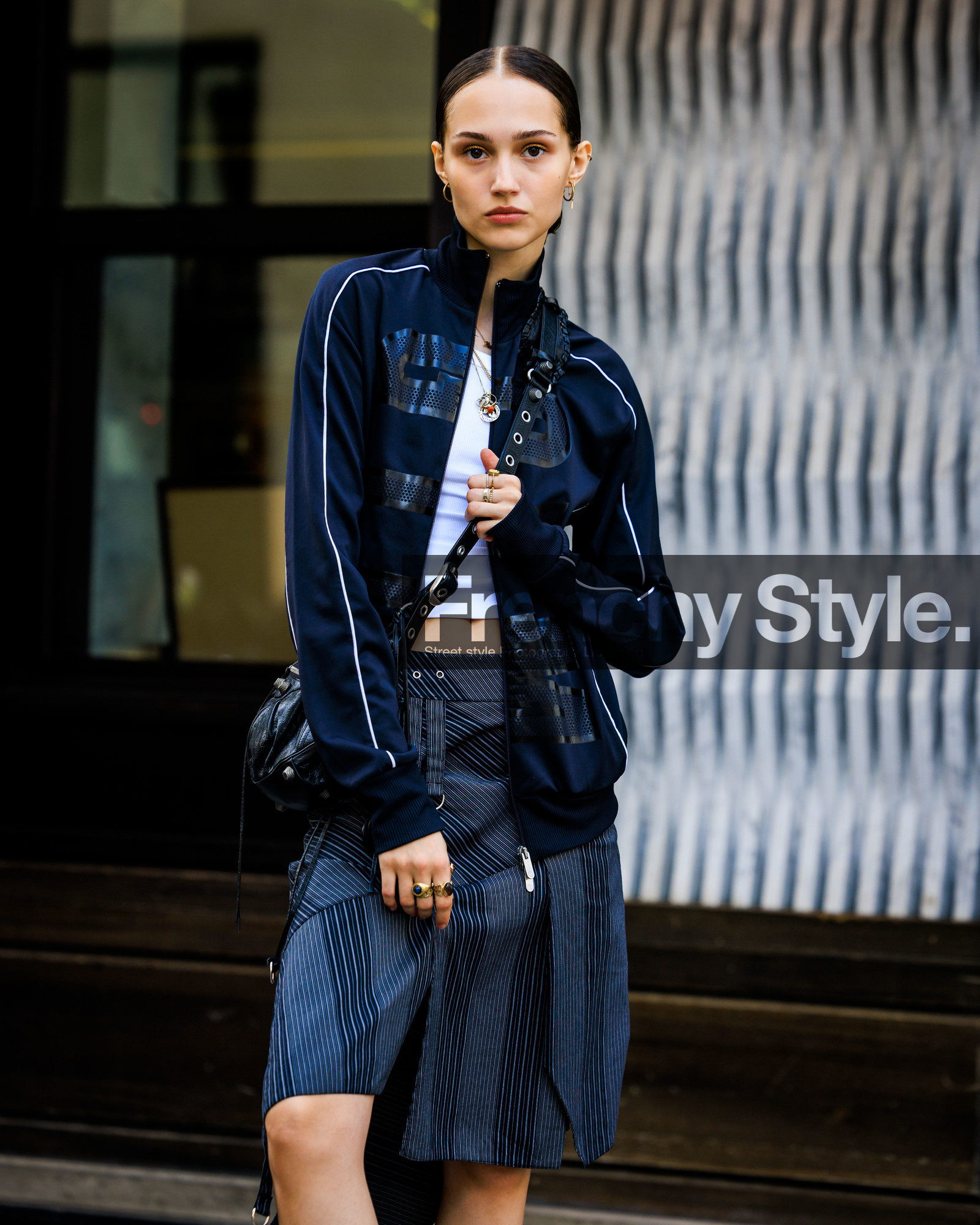 fashion week, frenchystyle, FW, jonathan paciullo, street style, PFW, PARIS, FW 23-24, FALL WINTER 2023-2024, AUTUMN WINTER 2023-2024, HAUTE COUTURE, vertical, atmosphere details, detail