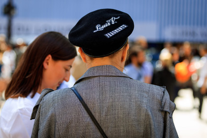 street style, jonathan paciullo, FW, frenchystyle, fashion week, PFW, PARIS, SPRING SUMMER 2019, SS 19, horizontal, atmosphere details, detail