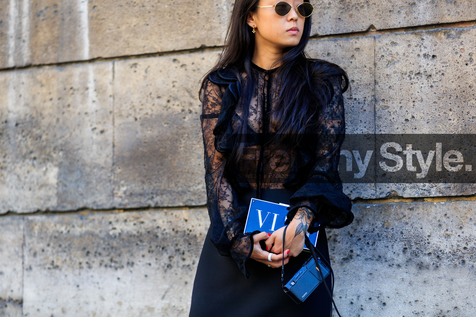 street style, jonathan paciullo, FW, frenchystyle, fashion week, PFW, PARIS, SPRING SUMMER 2019, SS 19, christina paik, horizontal, atmosphere details, detail