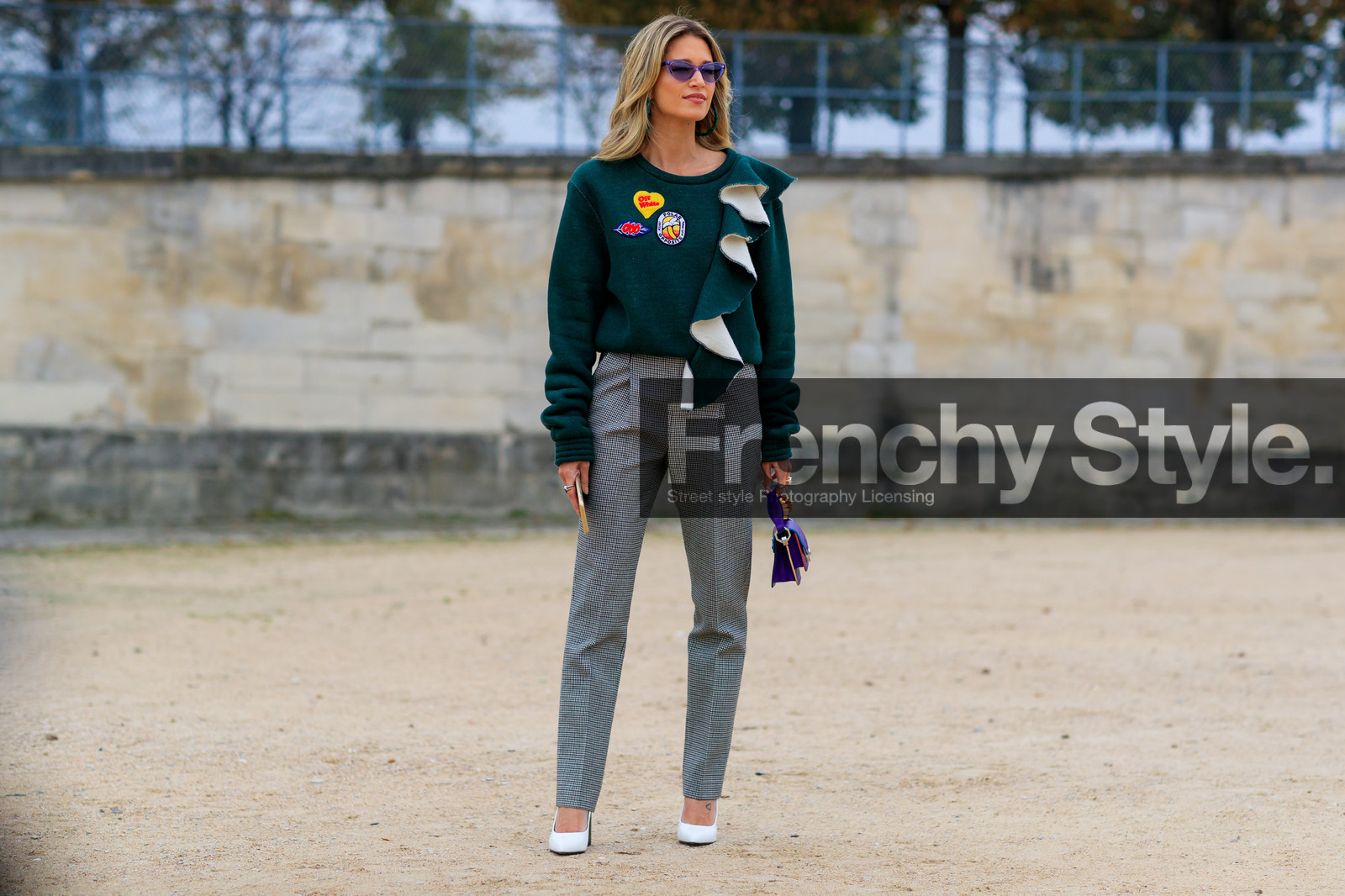 atmosphere details, detail, fashion week, frenchystyle, FW, graphic pants, green sweater, high heels, horizontal, houndstooth pants, jonathan paciullo, leather bag, leather shoes, mini bag, off white, PARIS, PFW, printed pants, purple bag, ruffles, SPRING SUMMER 2018, SS 18, street style, sunglasses, trousers, white shoes, helena bordon