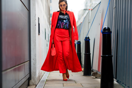 atmosphere details, black t shirt, detail, doina ciobanu, fashion week, frenchystyle, FW, high heels, horizontal, jonathan paciullo, leather bag, leather shoes, LFW, LONDON, over the shoulder, printed t shirt, red bag, red bandana, red coat, red pants, red shoes, SPRING SUMMER 2017, SS 17, street style, sunglasses, trousers, woman