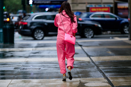 animal print, black and white shoes, elizabeth von der goltz, high heels, leather bag, leather shoes, pink bag, pink denim, pink jumpsuit, pink pants, prada, trousers, zebra, street style, jonathan paciullo, FW, frenchystyle, fashion week, NYFW, NEW YORK, SPRING SUMMER 2019, SS 19, atmosphere details, horizontal, full length