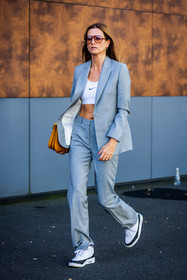 bag, blazer, brown sunglasses, grey blazer, grey pants, grey suit, nike bra, orange bag, pants, sneakers, suit, sunglasses, tortoise sunglasses, white bra, white sneakers, street style, jonathan paciullo, FW, frenchystyle, fashion week, PFW, PARIS, SPRING SUMMER 2022, SS 22, vertical, full length